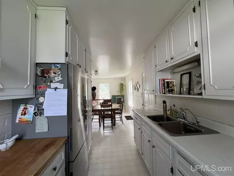 Kitchen - 526 Bank, Ishpeming, MI 49849 photo 1 of 3