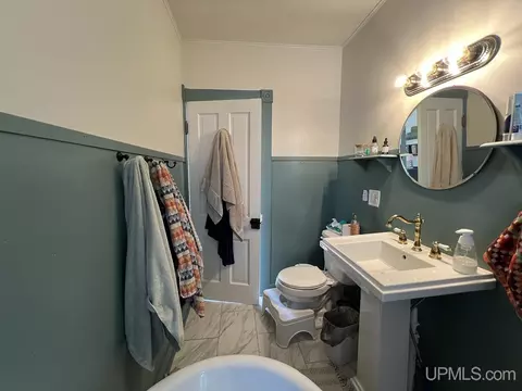 Bath - 526 Bank, Ishpeming, MI 49849 photo 3 of 4