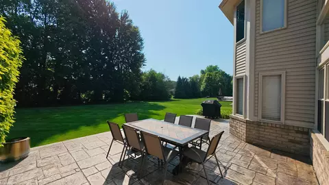 Exterior - 48866 Brittany Parc, Macomb, MI 48044 photo 6 of 7