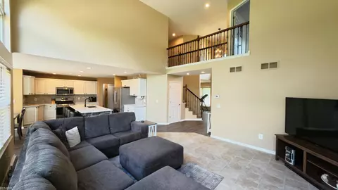Entry Way - 48866 Brittany Parc, Macomb, MI 48044 photo 3 of 4