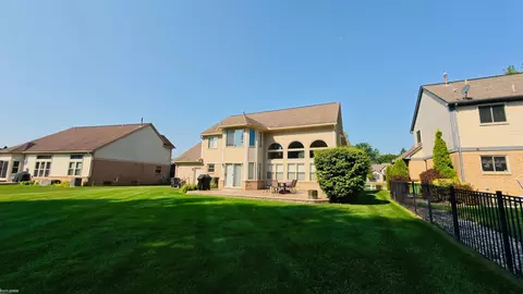 Exterior - 48866 Brittany Parc, Macomb, MI 48044 photo 2 of 7