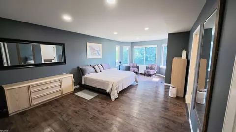 Bedroom - 48866 Brittany Parc, Macomb, MI 48044 photo 1 of 5