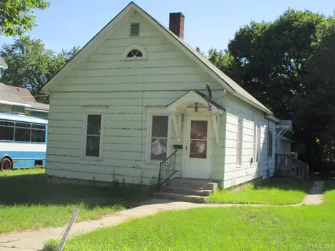 611 S 13th, Escanaba, MI 49829