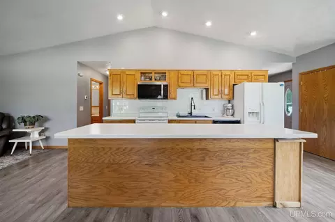 4105 E Maple Ridge 37th, Rock, MI 49880 photo 6