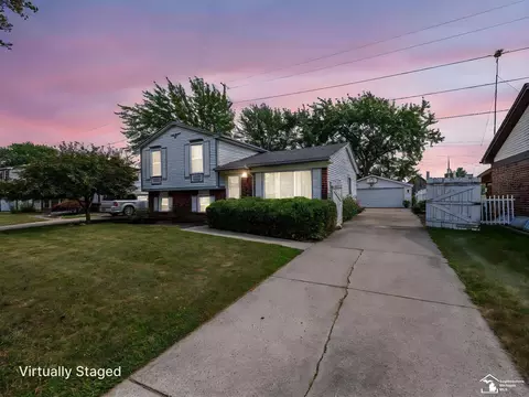 19043 Hyde Park, Trenton, MI 48183 photo 2