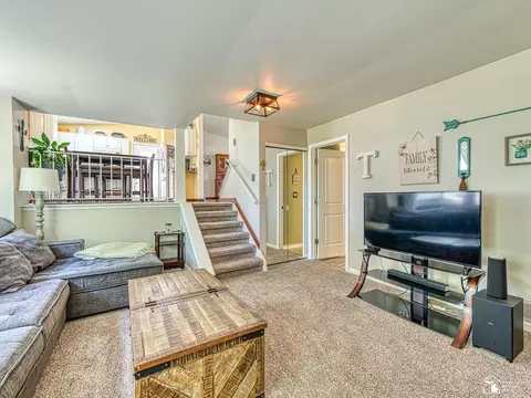 19043 Hyde Park, Trenton, MI 48183 photo 13