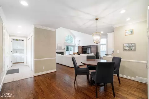 Dining - 55 Stanton, Grosse Pointe Farms, MI 48236 photo 2 of 4