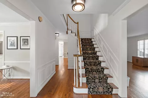 Entry Way - 55 Stanton, Grosse Pointe Farms, MI 48236 photo 1 of 6