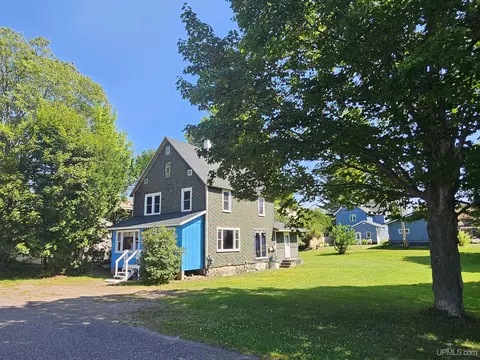 310 Ahmeek, Copper City, MI 49917