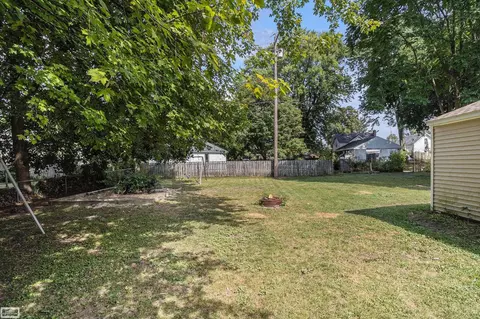 2 Spring, Yale, MI 48097 photo 4