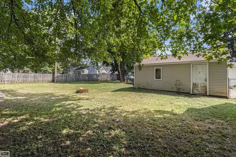 2 Spring, Yale, MI 48097 photo 5