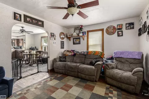 2 Spring, Yale, MI 48097 photo 9