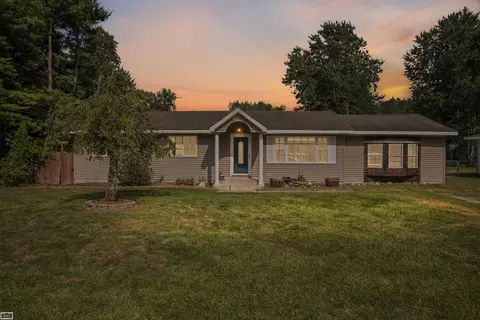 5986 W Montevista, Fort Gratiot, MI 48059