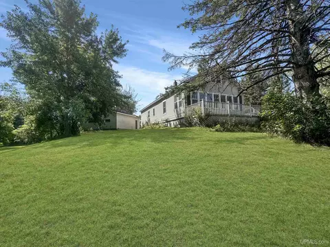 Exterior - 4484 D15, Bark River, MI 49807 photo 5 of 6