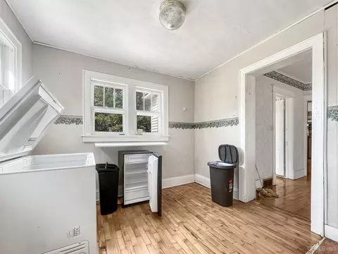 Kitchen - 4484 D15, Bark River, MI 49807 photo 2 of 2