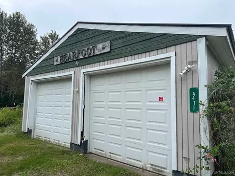 4411 10th, Bark River, MI 49807 photo 3