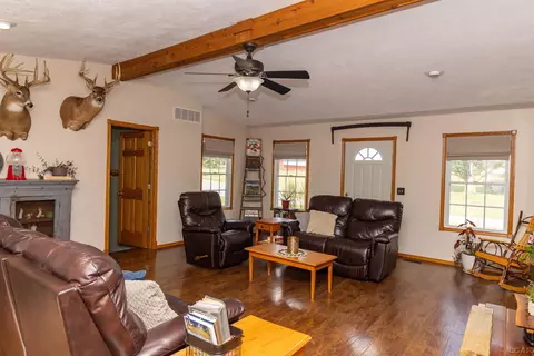 Living - 2816 Sharp, Adrian, MI 49221 photo 5 of 5