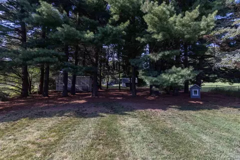 Exterior - 2816 Sharp, Adrian, MI 49221 photo 19 of 20