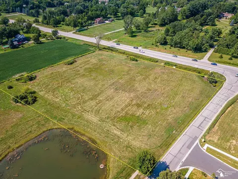 S Custer, Monroe, MI 48161