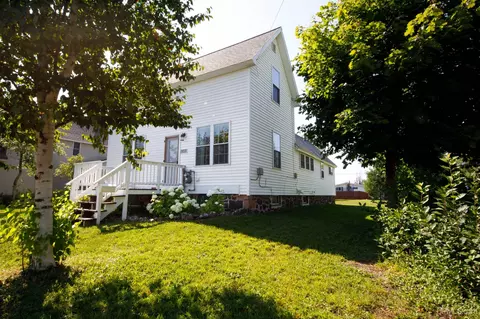 57493 Caledonia, Calumet, MI 49913