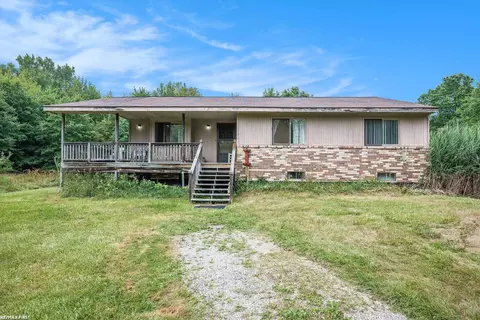 7758 Puttygut, Casco, MI 48064