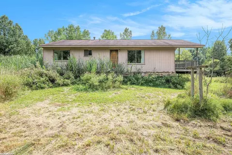 7758 Puttygut, Casco, MI 48064 photo 6