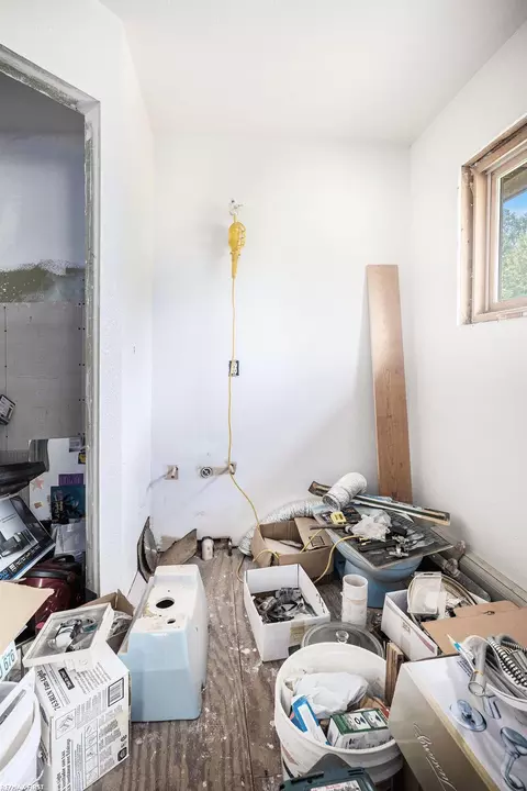 7758 Puttygut, Casco, MI 48064 photo 18