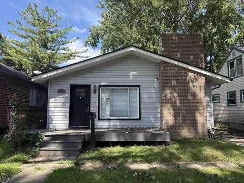 21805 Downing, Saint Clair Shores, MI 48080