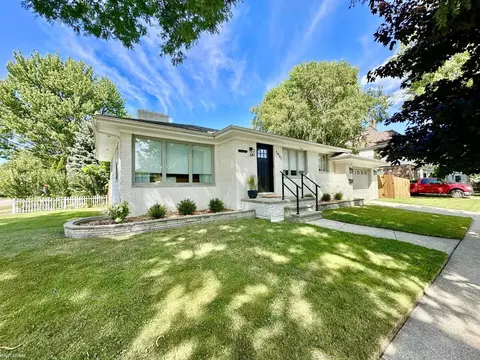1437 Mcpherson, Port Huron, MI 48060