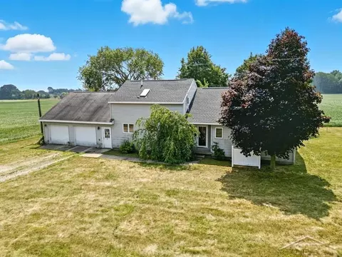 4289 W Baseline, Mount Pleasant, MI 48858