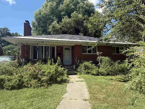 21805 Pleasant, Eastpointe, MI 48021