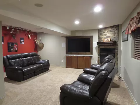 Living - 1031 Chatterton, Gladwin, MI 48624 photo 1 of 3