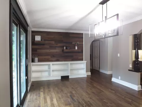 Living - 1031 Chatterton, Gladwin, MI 48624 photo 3 of 3