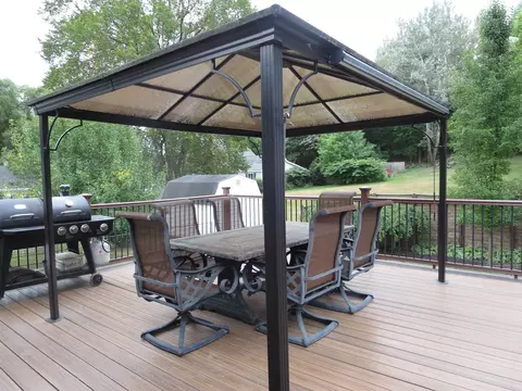Exterior - 1031 Chatterton, Gladwin, MI 48624 photo 5 of 10
