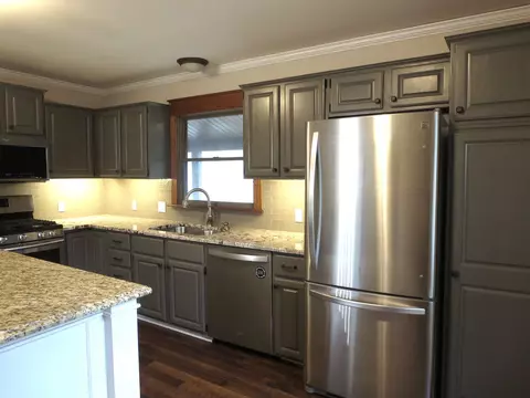 Kitchen - 1031 Chatterton, Gladwin, MI 48624 photo 4 of 6