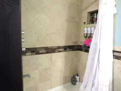 Bath - 1031 Chatterton, Gladwin, MI 48624 photo 3 of 7