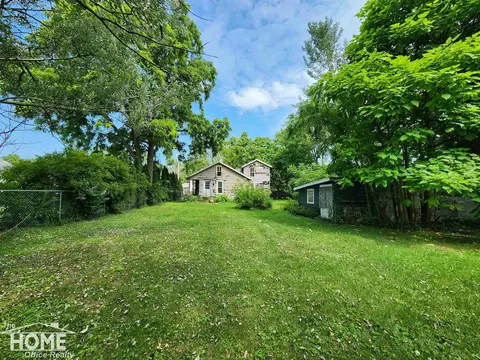 Exterior - 448 E Oliver, Corunna, MI 48817 photo 3 of 4