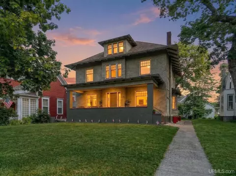 605 Ogden, Escanaba, MI 49829