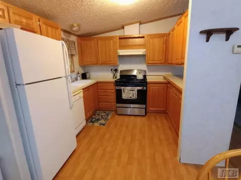 1371 Fairfield, Gladwin, MI 48624 photo 17
