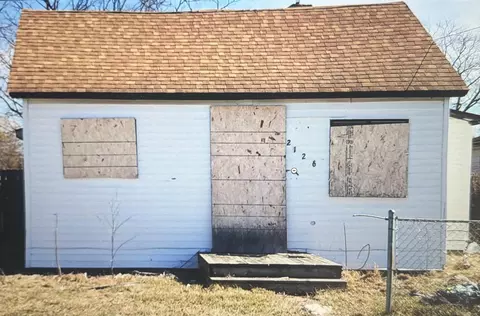 2126 Maplewood, Saginaw, MI 48601