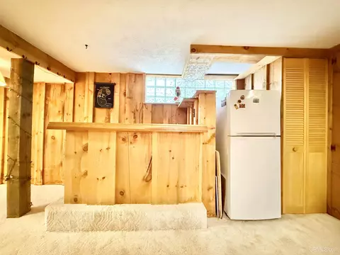 604 S 11th, Escanaba, MI 49829 photo 30