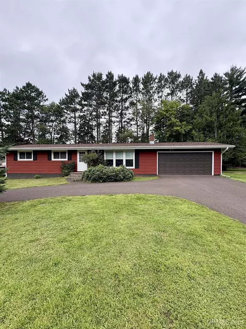 e5028 Mountain View Road, Ironwood, MI 49938