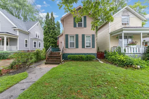 2110 4th, Bay City, MI 48708