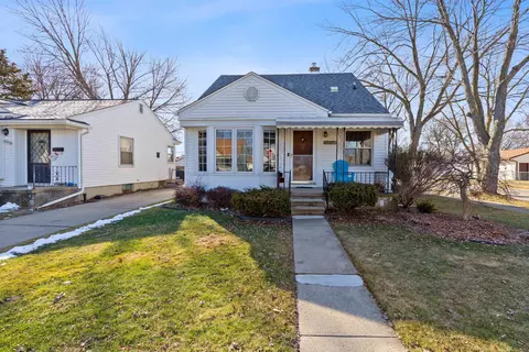 21208 Bon Heur, Saint Clair Shores, MI 48081