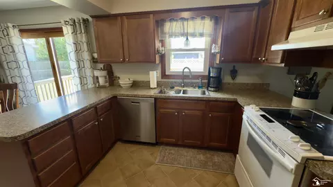 Kitchen - 1338 Calgary, Monroe, MI 48162 photo 1 of 1