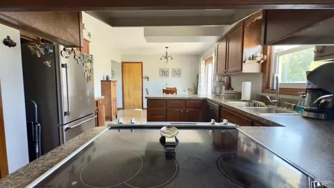 Other - 1338 Calgary, Monroe, MI 48162 photo 3 of 9
