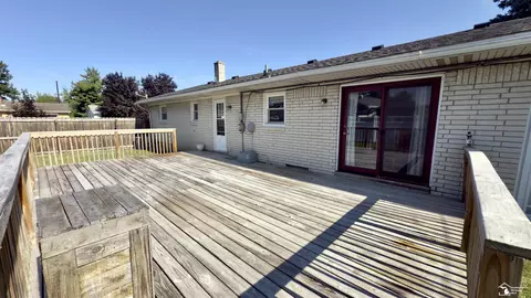 Exterior - 1338 Calgary, Monroe, MI 48162 photo 8 of 8