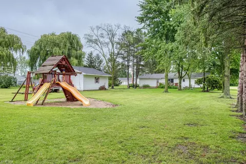 309 N Herring, Ashley, MI 48806 photo 24