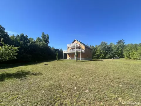 Exterior - N8041 Harborview, Munising, MI 49862 photo 2 of 10