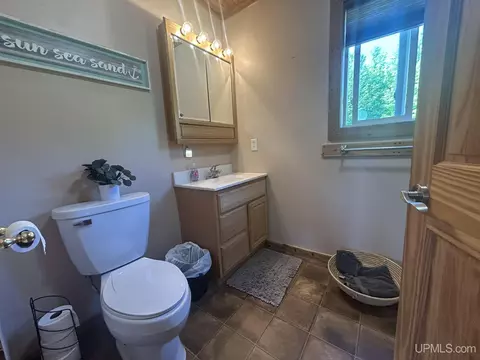 Bath - N8041 Harborview, Munising, MI 49862 photo 1 of 6